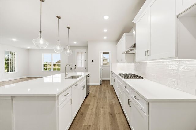 1814 Waterwalk Drive, Rowlett, TX 75088
