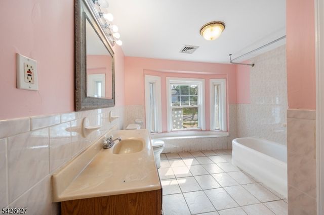 1118 Woodland Ave, Plainfield City, NJ 07060