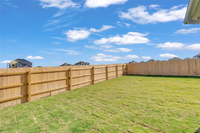 308 Boatright BLVD, Jarrell, TX 76537