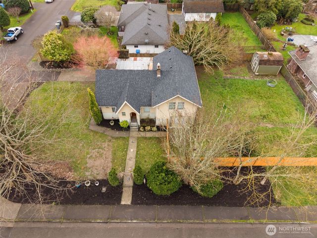 2010 13th Avenue NW, Puyallup, WA 98371