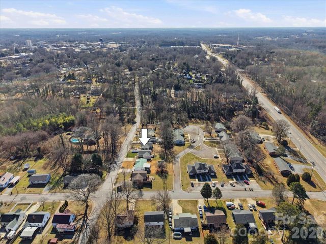 1118 N Frye Avenue, Newton, NC 28658