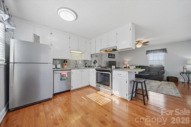 1118 N Frye Avenue, Newton, NC 28658