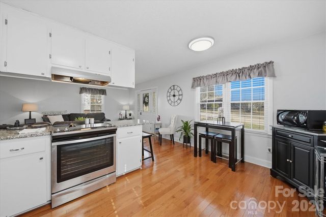 1118 N Frye Avenue, Newton, NC 28658