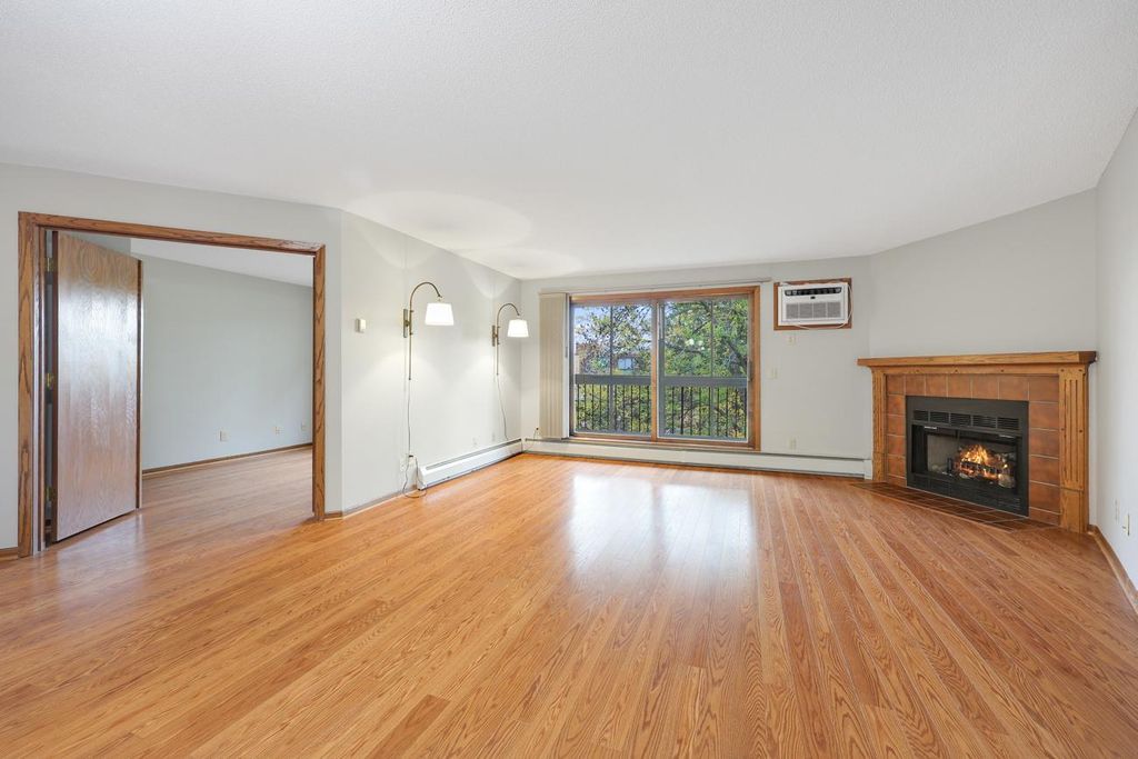 999 41st Avenue NE 307, Columbia Heights, MN 55421 — exterior
