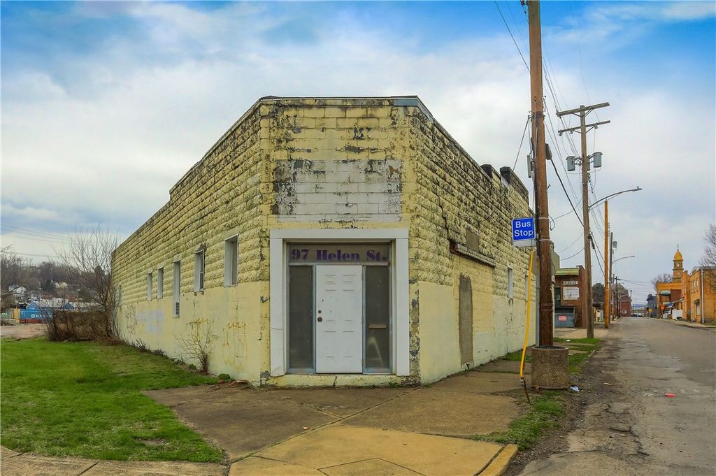 97 Helen St, Mckees Rocks, PA 15136