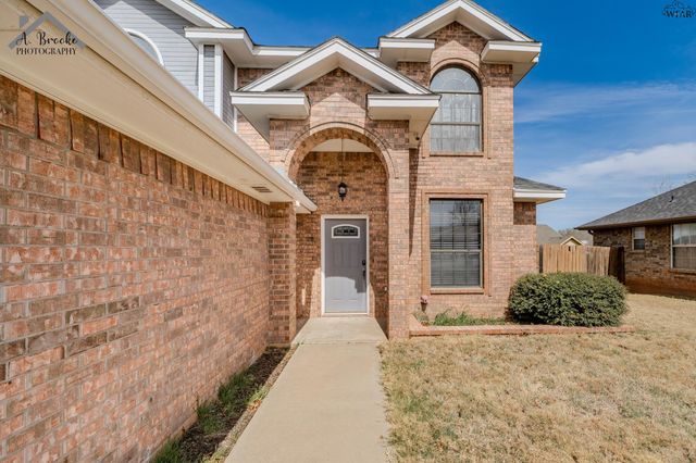 12 WORTHINGTON COURT, Wichita Falls, TX 76306