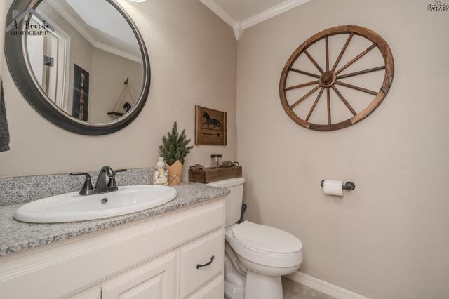 12 WORTHINGTON COURT, Wichita Falls, TX 76306