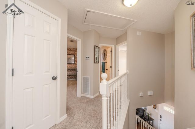 12 WORTHINGTON COURT, Wichita Falls, TX 76306