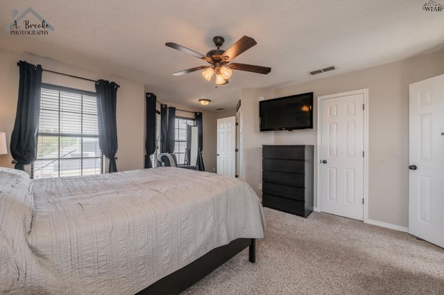 12 WORTHINGTON COURT, Wichita Falls, TX 76306