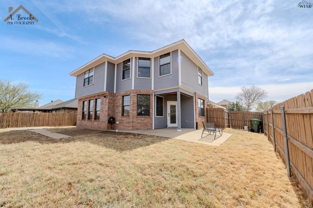 12 WORTHINGTON COURT, Wichita Falls, TX 76306