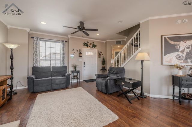 12 WORTHINGTON COURT, Wichita Falls, TX 76306