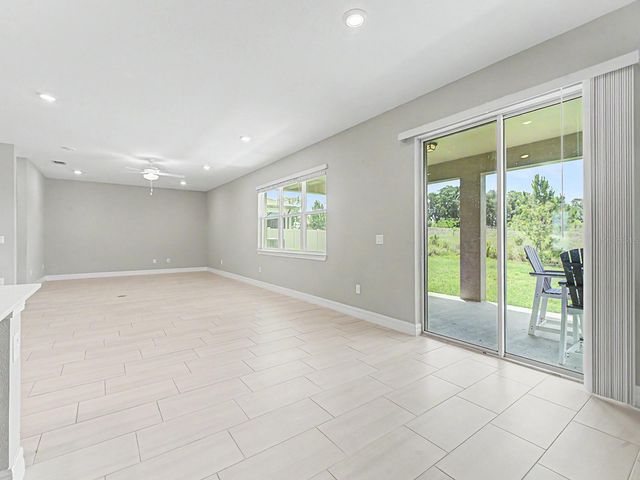9475 IBIS GROVE BOULEVARD, Wesley Chapel, FL 33545