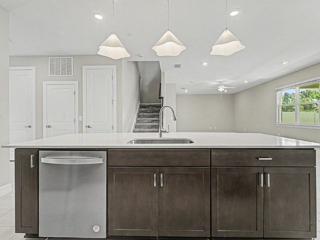 9475 IBIS GROVE BOULEVARD, Wesley Chapel, FL 33545