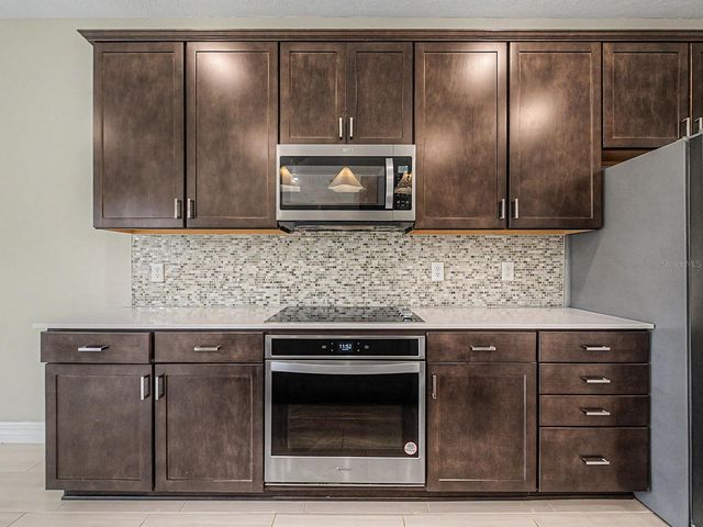 9475 IBIS GROVE BOULEVARD, Wesley Chapel, FL 33545