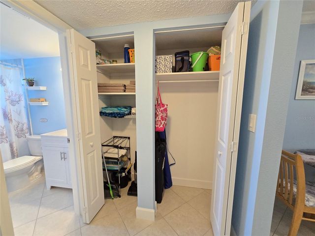 525 73RD AVENUE 2, St Pete Beach, FL 33706