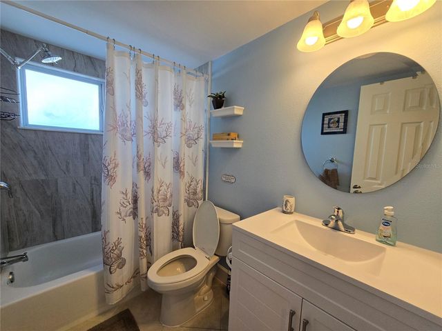 525 73RD AVENUE 2, St Pete Beach, FL 33706