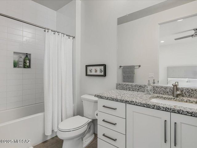 455 N Heritage Point Place, Sahuarita, AZ 85629