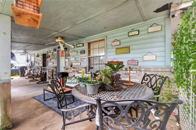 137 Lero Lane, Livingston, TX 77351