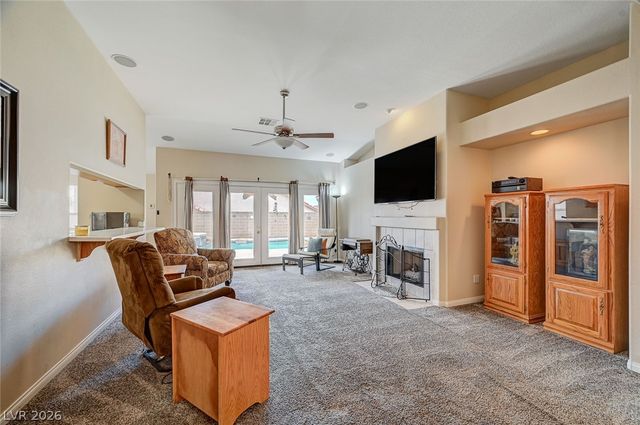 1221 Blazing Sand Street, Las Vegas, NV 89110