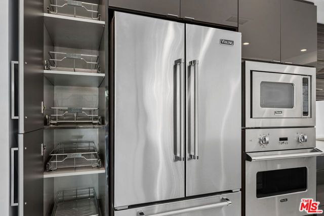 10660 Wilshire Boulevard 804, Los Angeles, CA 90024