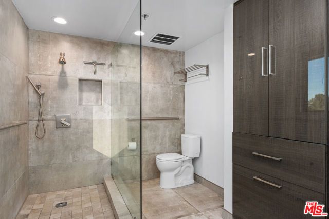 10660 Wilshire Boulevard 804, Los Angeles, CA 90024