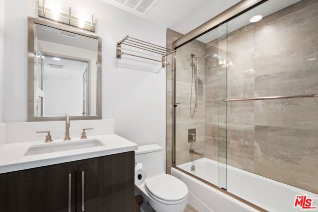 10660 Wilshire Boulevard 804, Los Angeles, CA 90024