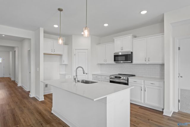 14071 Hazel Meadow Drive, Athens, AL 35611