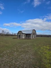 2917 Old McMinnville Hwy, Woodbury, TN 37190