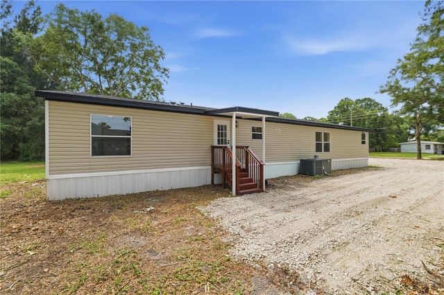 8726 N MEADOWVIEW CIR, Tampa, FL 33625