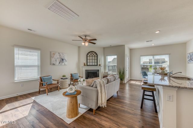 5581 Wildlife Circle, Piney Flats, TN 37686