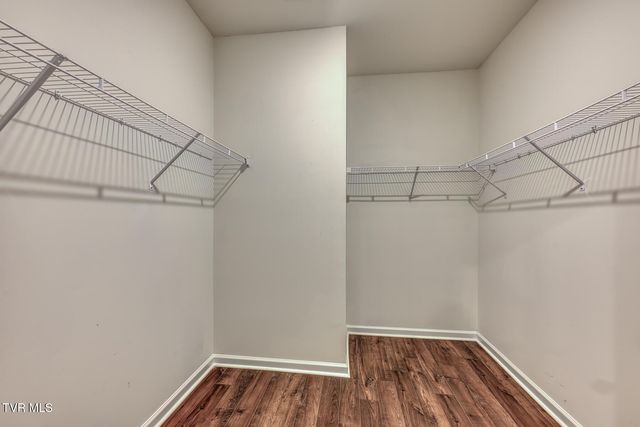 5581 Wildlife Circle, Piney Flats, TN 37686