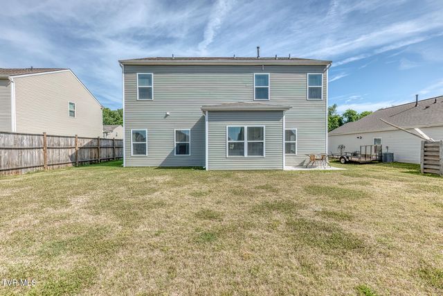 5581 Wildlife Circle, Piney Flats, TN 37686