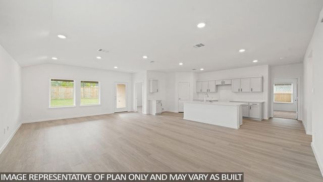16538 Pinecone Grove Lane, Magnolia, TX 77355