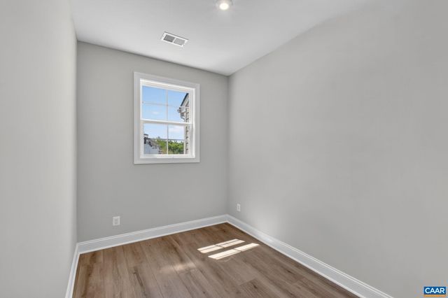 1392 MARCELLA ST, Charlottesville, VA 22911
