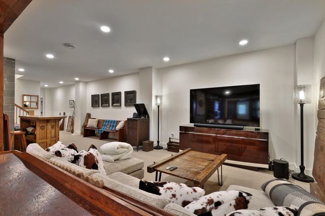 348 Turtle Hill Road, Ludlow, VT 05149