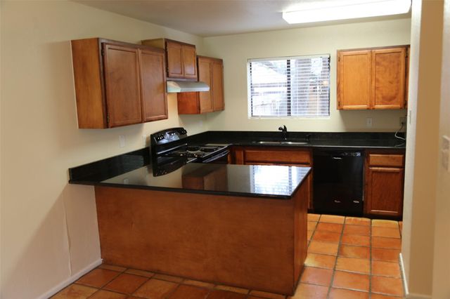 4 Deerfield DR D, Wimberley, TX 78676
