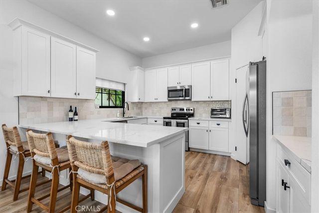 52815 Avenida Alvarado, La Quinta, CA 92253