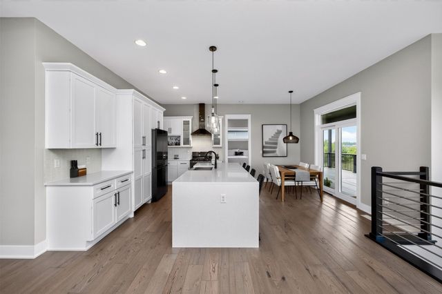 2012 NE Park Drive, Grimes, IA 50111