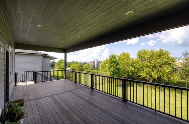 2012 NE Park Drive, Grimes, IA 50111