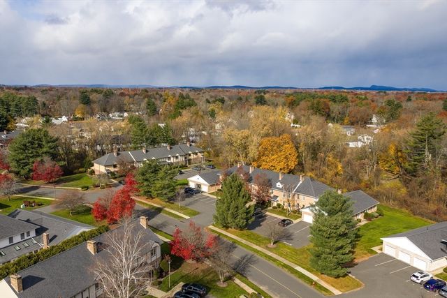 7 Castle Hill Rd G, Agawam, MA 01001