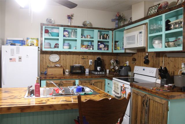 7901 COUNTY ROAD 620, Blanket, TX 76432