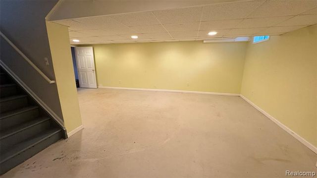 216 Biltmore, Troy, MI 48084
