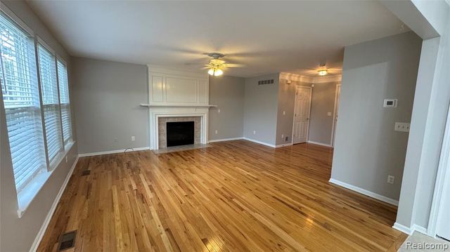 216 Biltmore, Troy, MI 48084