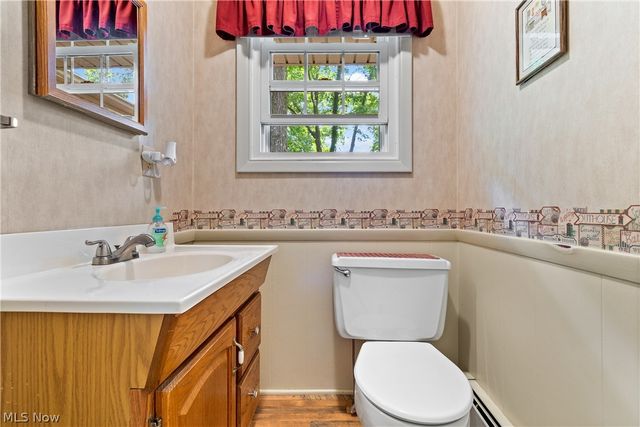 2560 Kenyon Avenue NW, Massillon, OH 44647