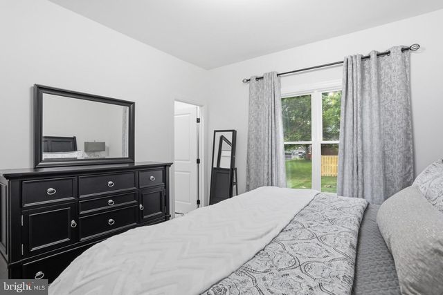 195 STILL MEADOW DR, Martinsburg, WV 25405