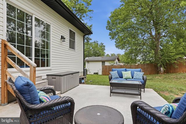 195 STILL MEADOW DR, Martinsburg, WV 25405