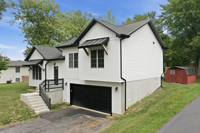195 STILL MEADOW DR, Martinsburg, WV 25405