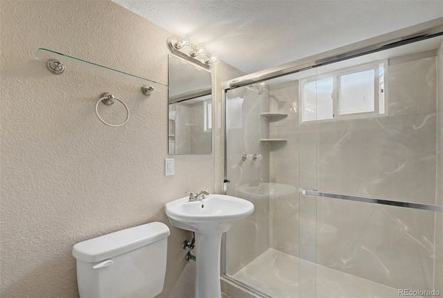 3811 Dixon Way, Colorado Springs, CO 80909