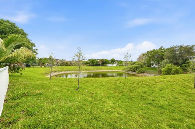 3384 NW 5th St, Pompano Beach, FL 33069
