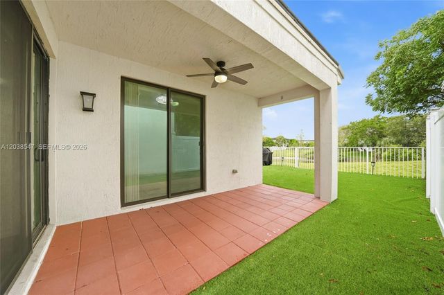 3384 NW 5th St, Pompano Beach, FL 33069